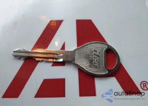 2016 Nissan Versa 1.6 S+ из США, поврежденный, VIN 3N1CN7AP6GL899515